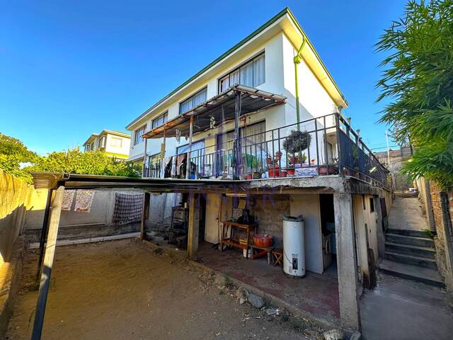 #P2025340AY - Casa para Venta en Quilpué - V - 2