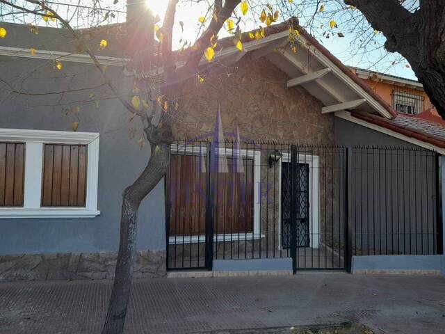 #KP253591 - Casa para Venta en Mendoza - AR-M - 1