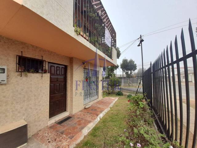 #3106 - Casa para Venta en Quintero - V - 2