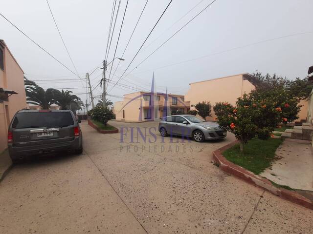 #3106 - Casa para Venta en Quintero - V - 3